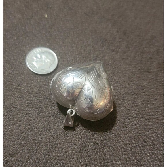 VTG Sterling Silver Puffy Heart Locket Pendant Etched handcrafted 925 locket y2k - Picture 10 of 16